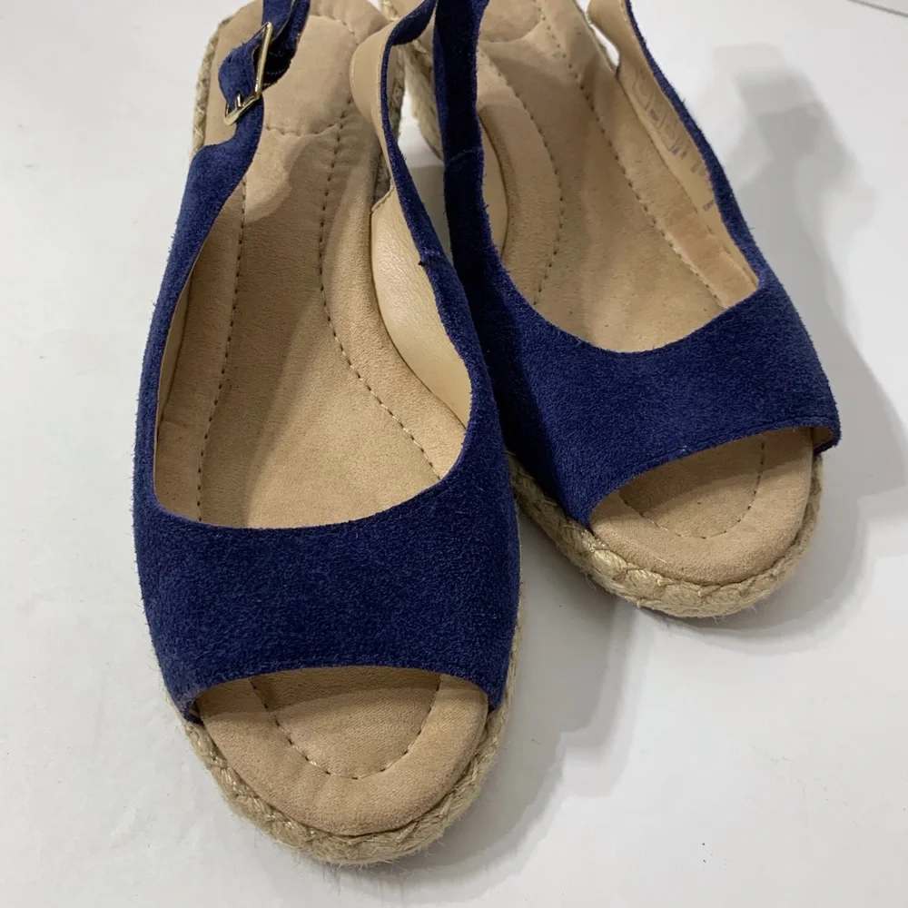 EUC Lands’ End Blue Suede Wedge Jute‎ Heel Sandals